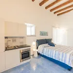 Appartamento Archi Canneto (Lipari)