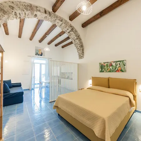 Archi Apartment *
