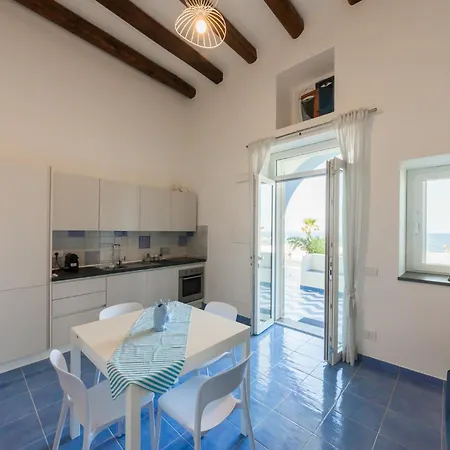 Archi Lejlighed Canneto (Lipari)