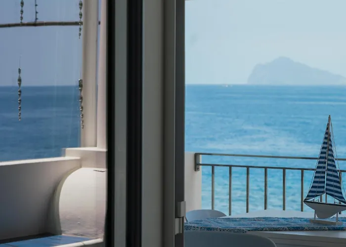 Archi Appartamento Canneto (Lipari)