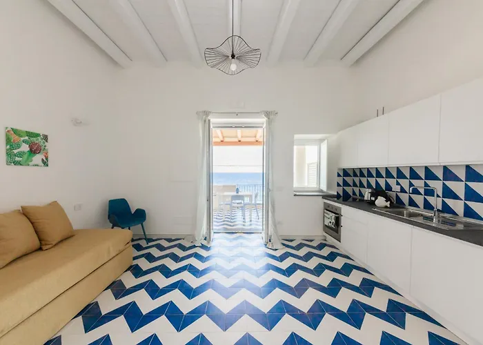 Archi Canneto (Lipari)